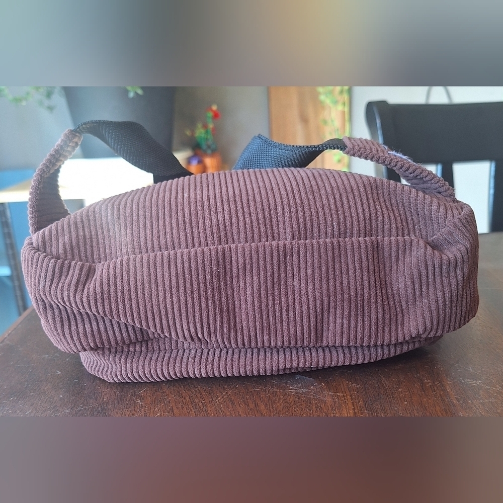 Tim Hortons/Justin Beiber Belt Bag NWOT - Picture 5 of 5